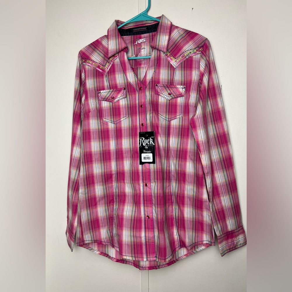 Rock 47 by wrangler pearl snap